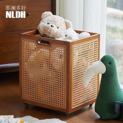 藤编零食玩具衣服收纳筐家用瑜伽垫颜值衣篓可移动带轮编制篮子