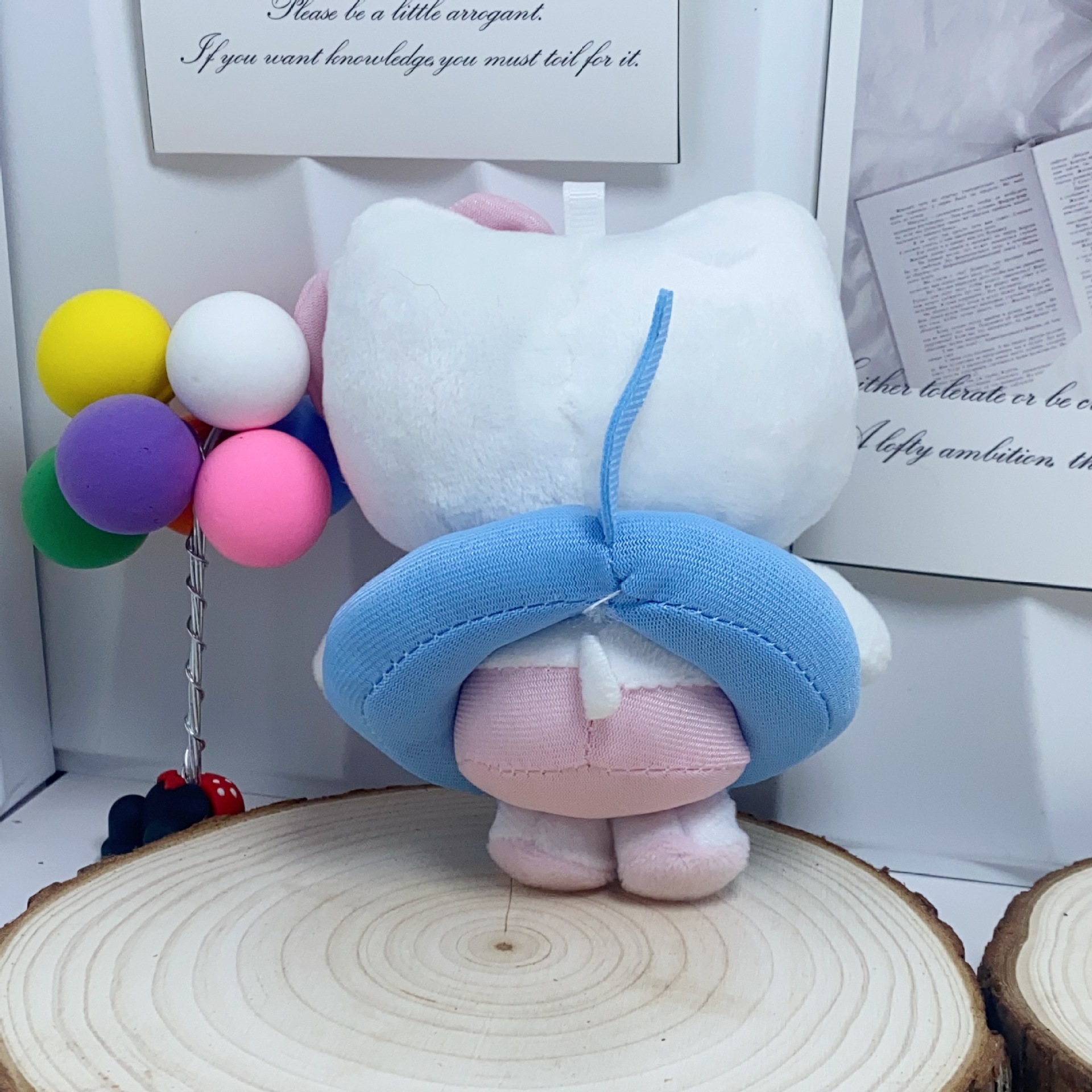 可爱卡通Kitty毛绒公仔挂件钥匙扣 夏日限定泳圈玩偶书包挂饰礼物