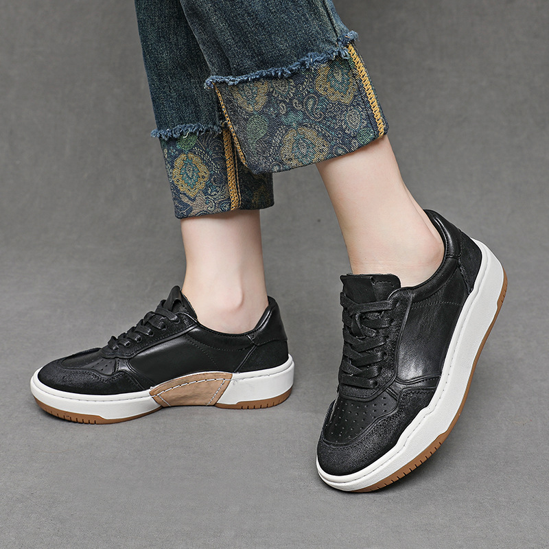 2025春秋季新款水洗真皮系带红色运动休闲板百搭手工小白软底女鞋