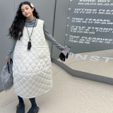 白色棉服连衣裙