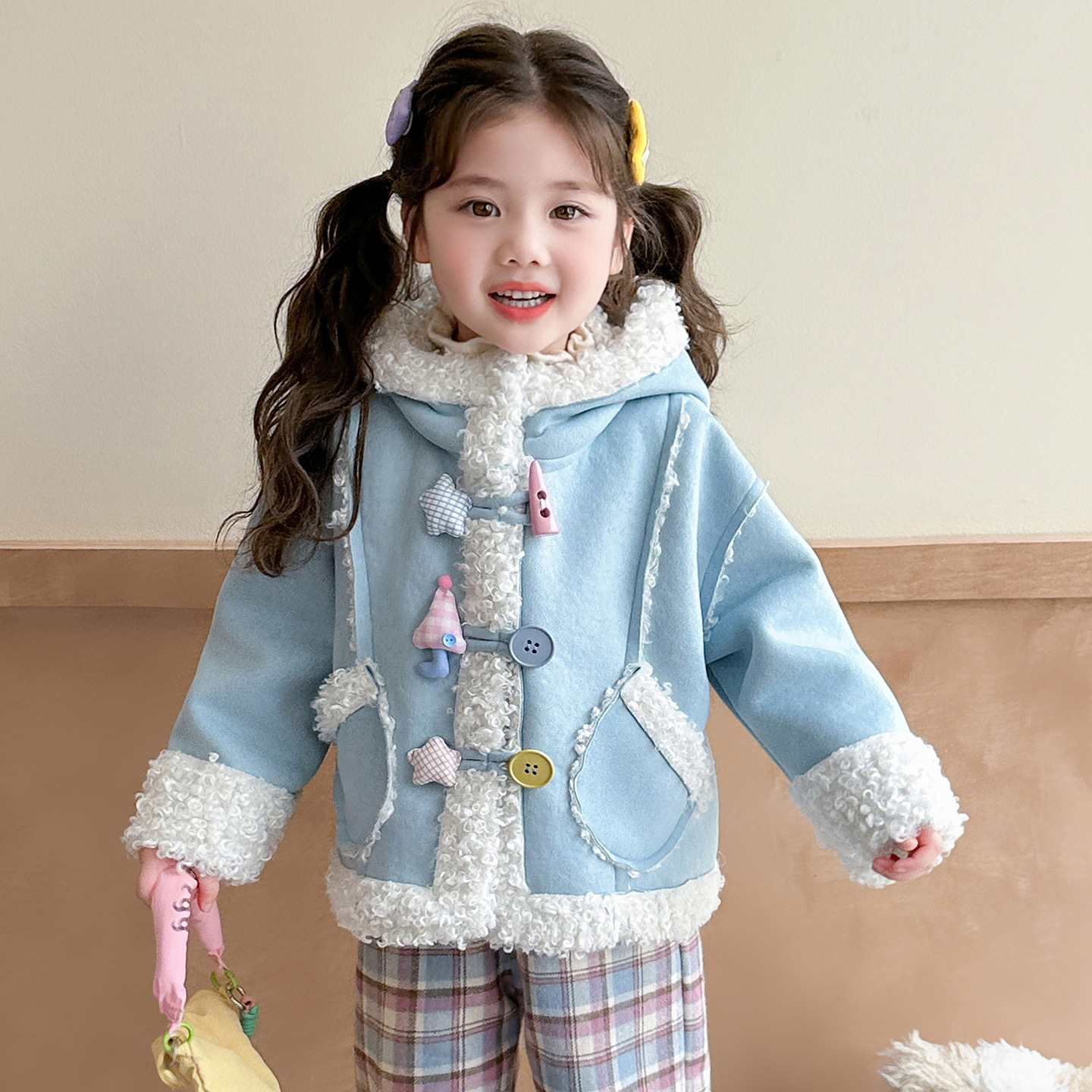 女童加绒外套秋冬款2025新款小女孩皮毛一体上衣洋气冬季衣服P97，童装羽绒服，祺妙童装