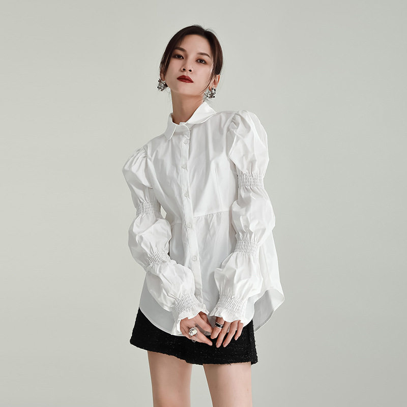 衬衫女长袖2025春秋新款龄小心机设计感泡泡袖花瓣袖ins白衬衣