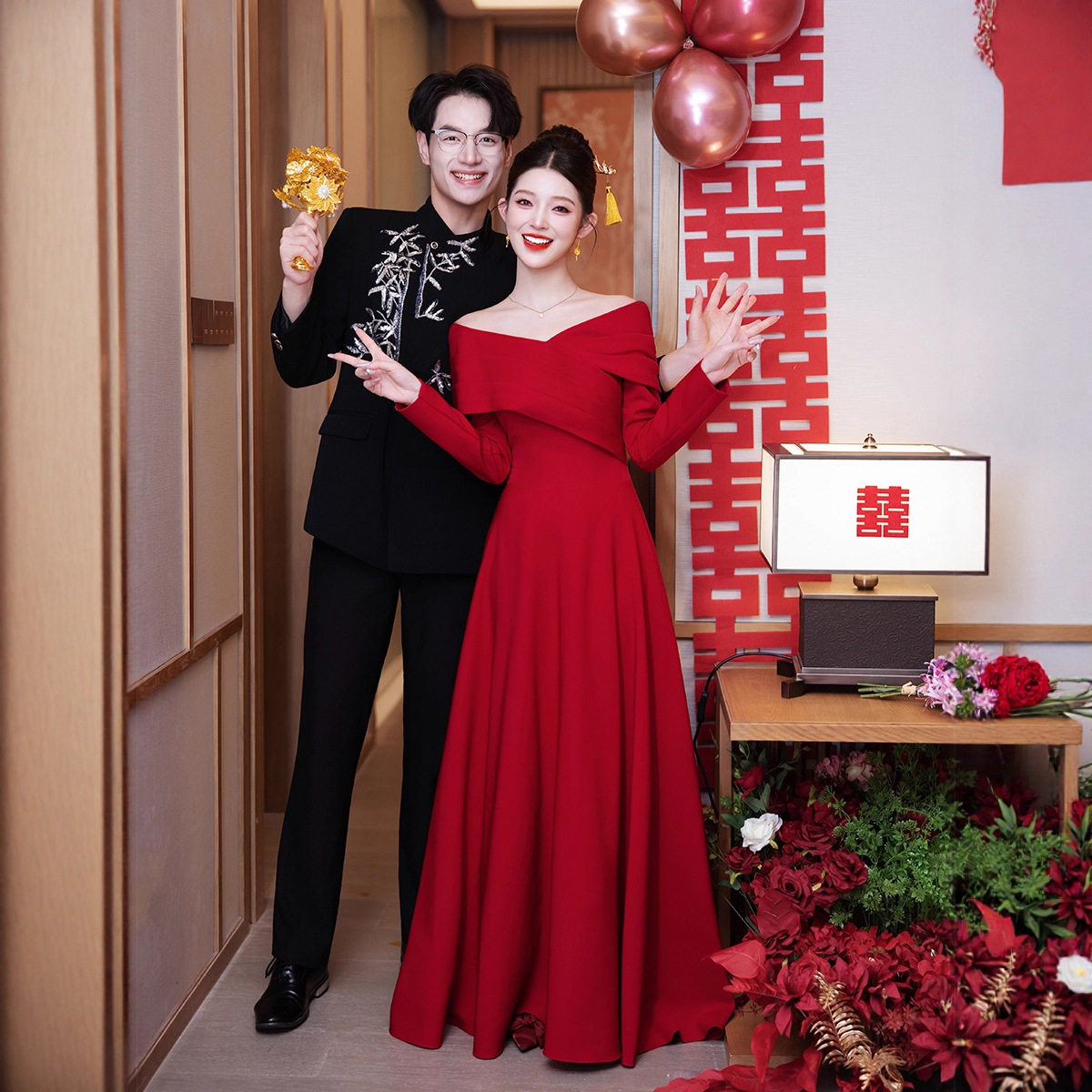 一字肩长袖敬酒服晨袍2025新款新中式婚礼长款显瘦订婚回门宴礼服