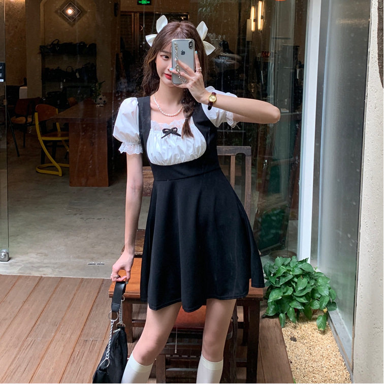 甜美学院风夏季新款韩版时尚修身显瘦龄气质泡泡袖连衣裙女短裙