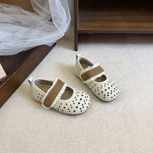春夏镂空儿童方口鞋女宝公主2岁小皮鞋女童白色洛丽塔配裙子单鞋3