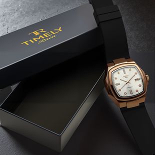 腕表 男表商务休闲防水个性 酒桶形男士 石英表硅胶表带日历方形时尚