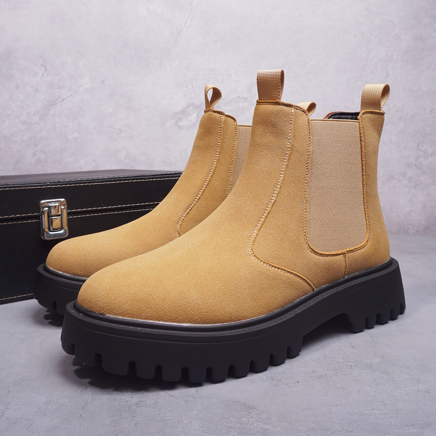 秋冬季短靴马丁靴子韩版皮靴