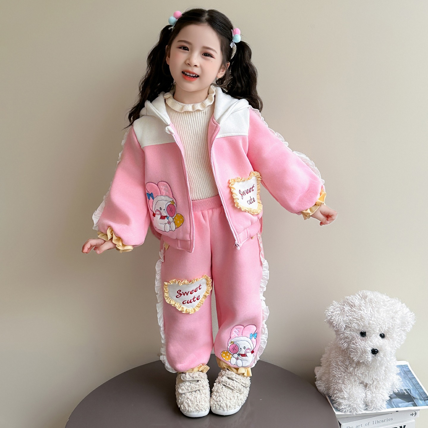 女童加绒套装冬季2025新款卡通儿童连帽外套冬装洋气保暖衣服P119，童装休闲套装，祺妙童装