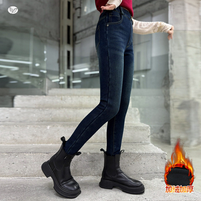 女童秋冬加绒小脚裤2025年新款中大儿童皮标铅笔裤保暖紧身裤长裤，童装裤子，祺儿童装