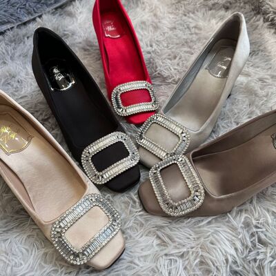法式女浪漫粗跟水钻方扣鞋女中跟真丝绸缎rv跟鞋女鞋粗跟款