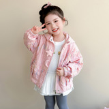 女小童星星外套春秋款2025新款儿童洋气宽松风衣秋装连帽上衣P70，童装外套，祺妙童装