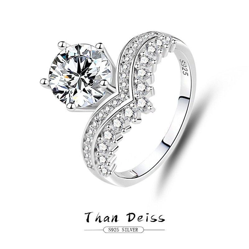 1克拉D色莫桑石戒指女S925银皇冠设计经典公主婚戒饰品