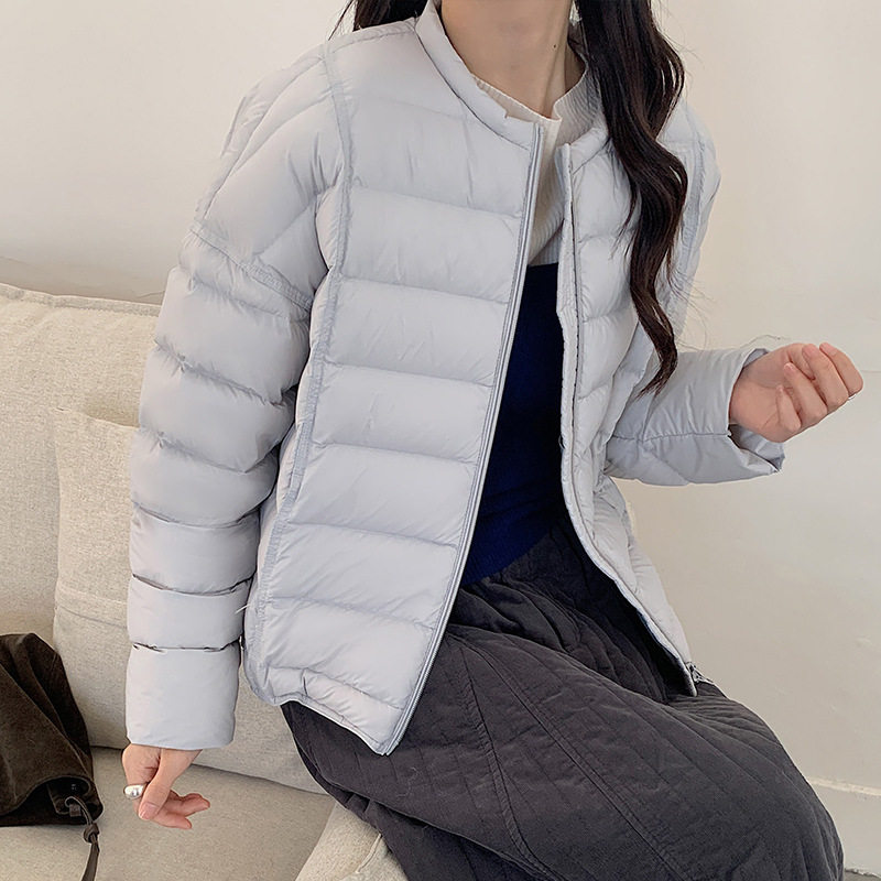 秋冬短款圆领排骨羽绒服女新款女款轻薄韩版宽松女装大码白鸭绒