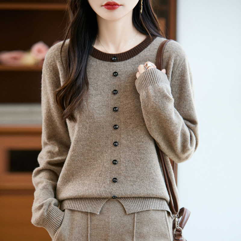 100%羊毛2025秋冬新款女式宽松圆领假两件拼色套头打底针织衫毛衣