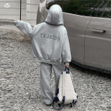 女童2025年冬季新款字母印花潮酷卫衣套装女大童户外炸街加绒保暖，童装休闲套装，祺儿童装