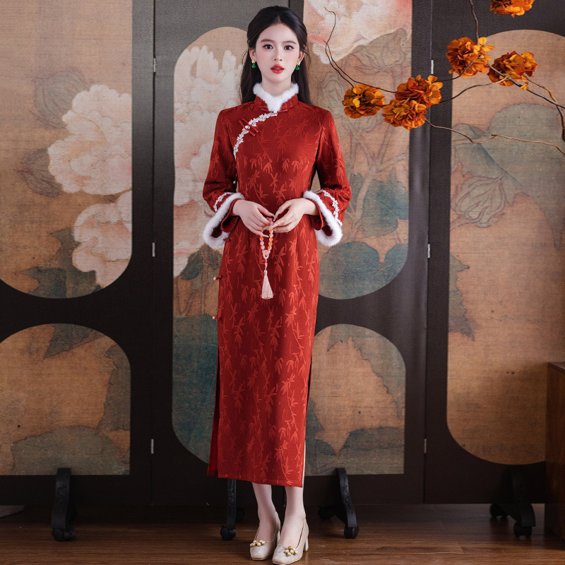 新中式端红色长袖旗袍女加绒保暖订婚礼服日常可穿拜年服秋冬装