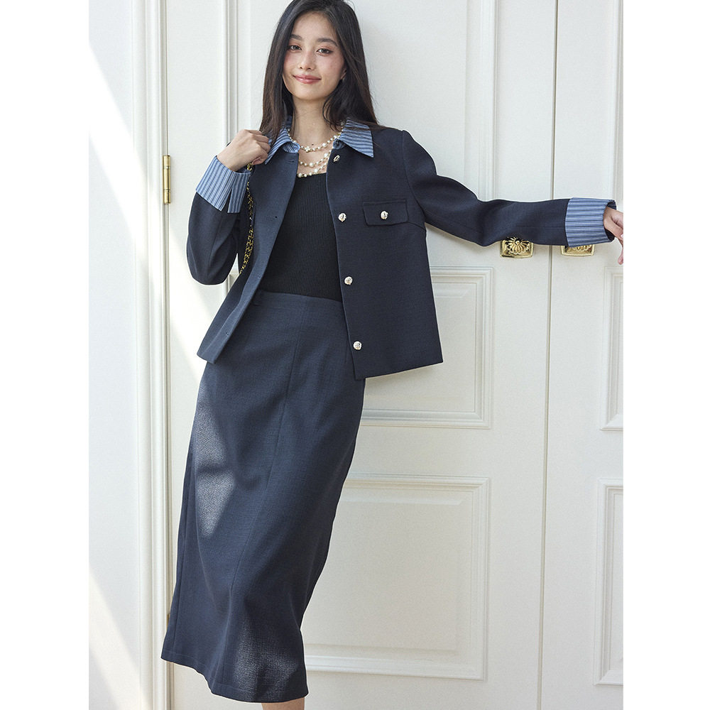 翡格依2026春款复古千金风条纹拼接藏青色西服外套半身裙套装女