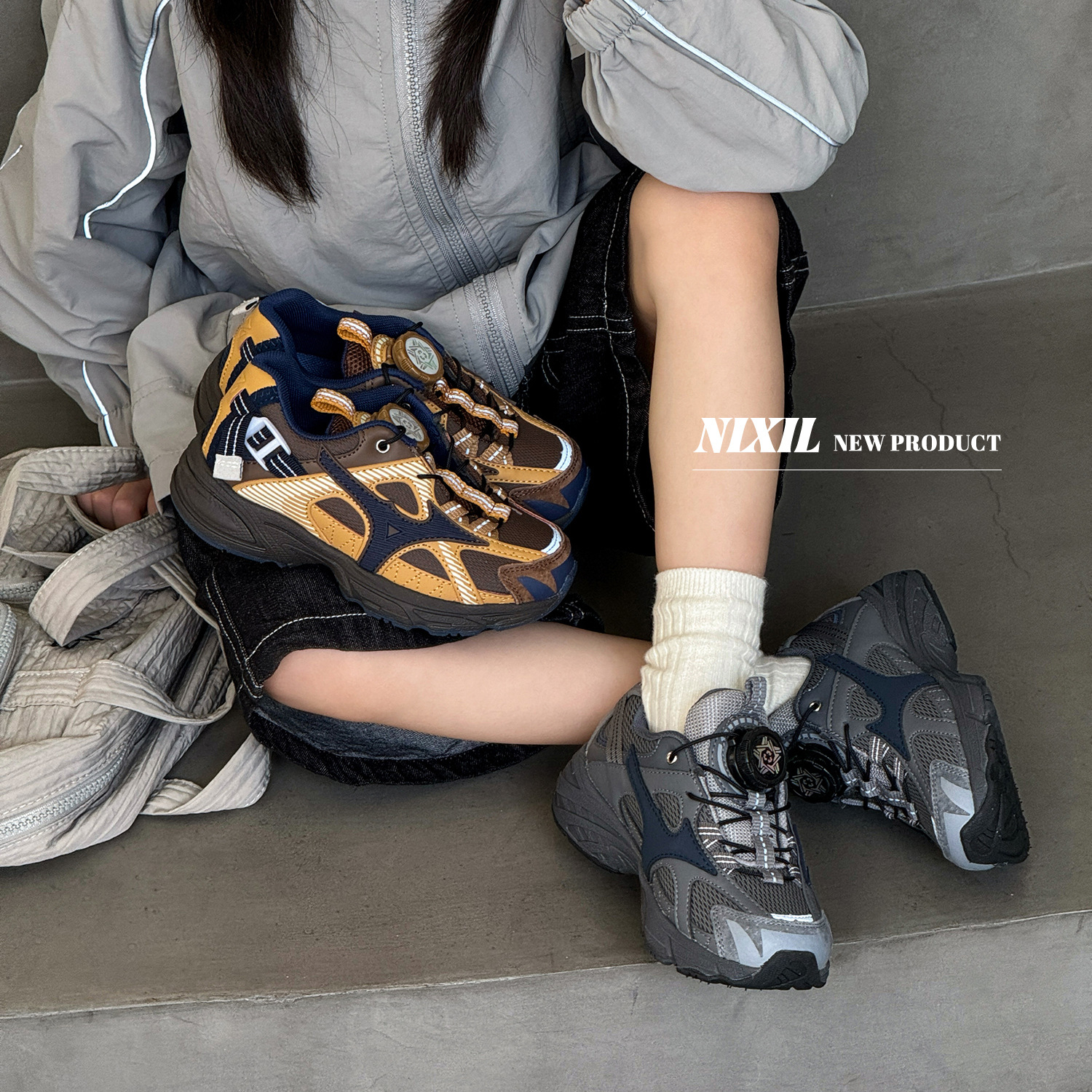 2025年儿童运动老爹鞋旋转扣时尚