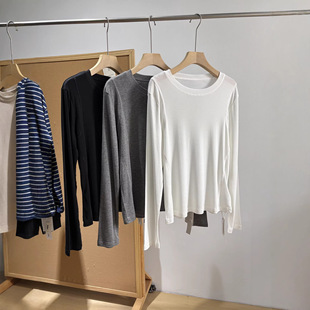 春秋款~轻薄莱赛尔极简黑白灰纯色反缝线显瘦设计大圆领长袖薄t恤