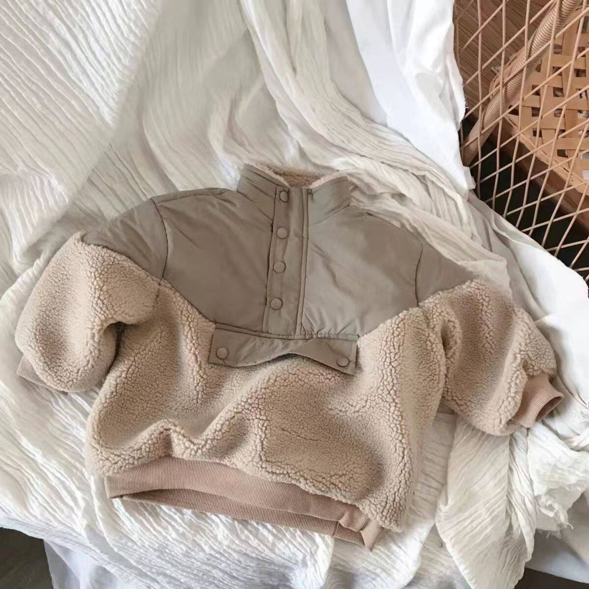 童装儿童秋冬款棉衣女宽松拼接羊羔毛加绒卫衣中性加厚保暖外套