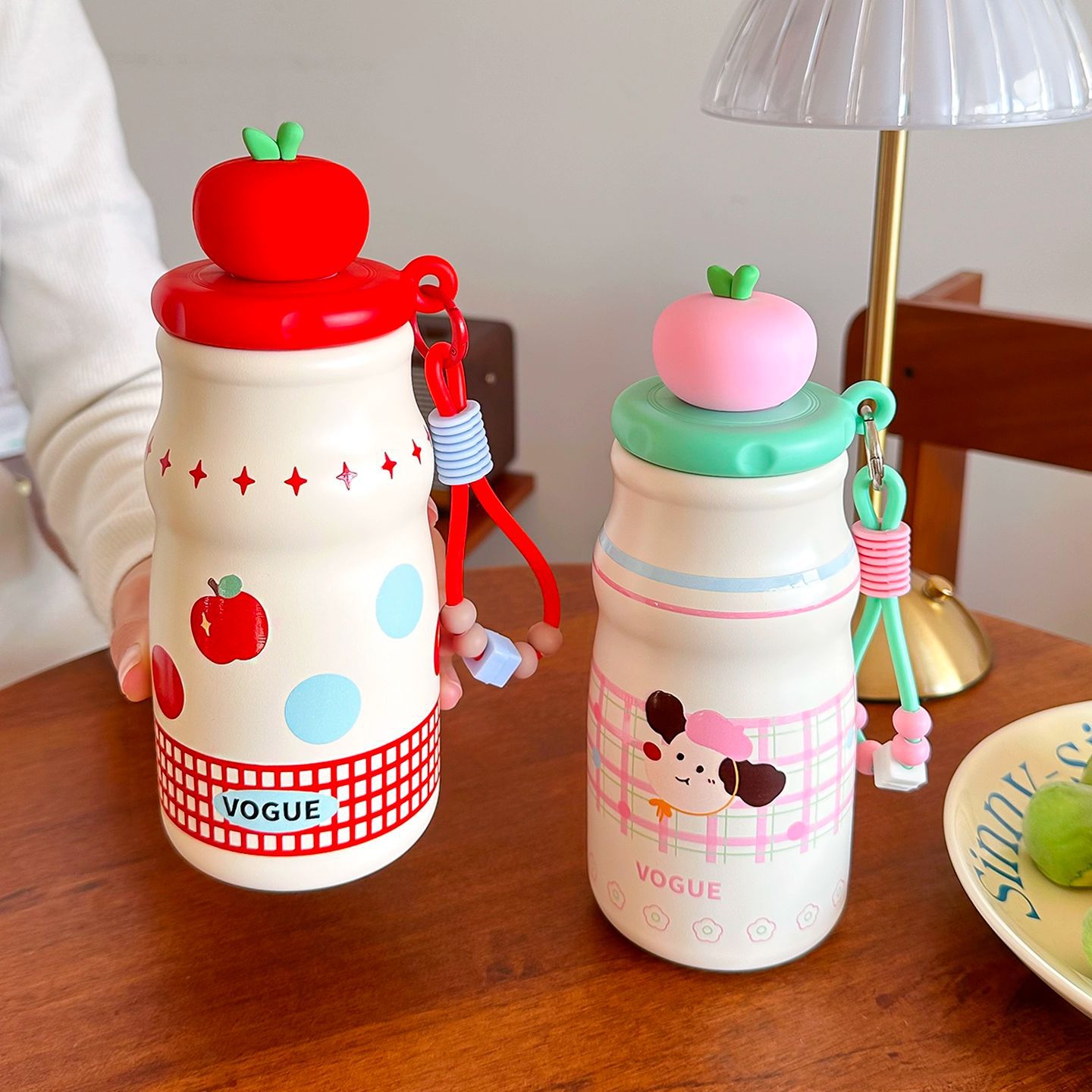 高颜值不锈钢吸管保温杯女生可爱卡通苹果儿童水杯学生便携茶杯子