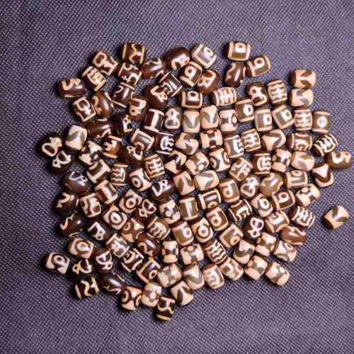 玛瑙天珠珠宝配饰多种图腾