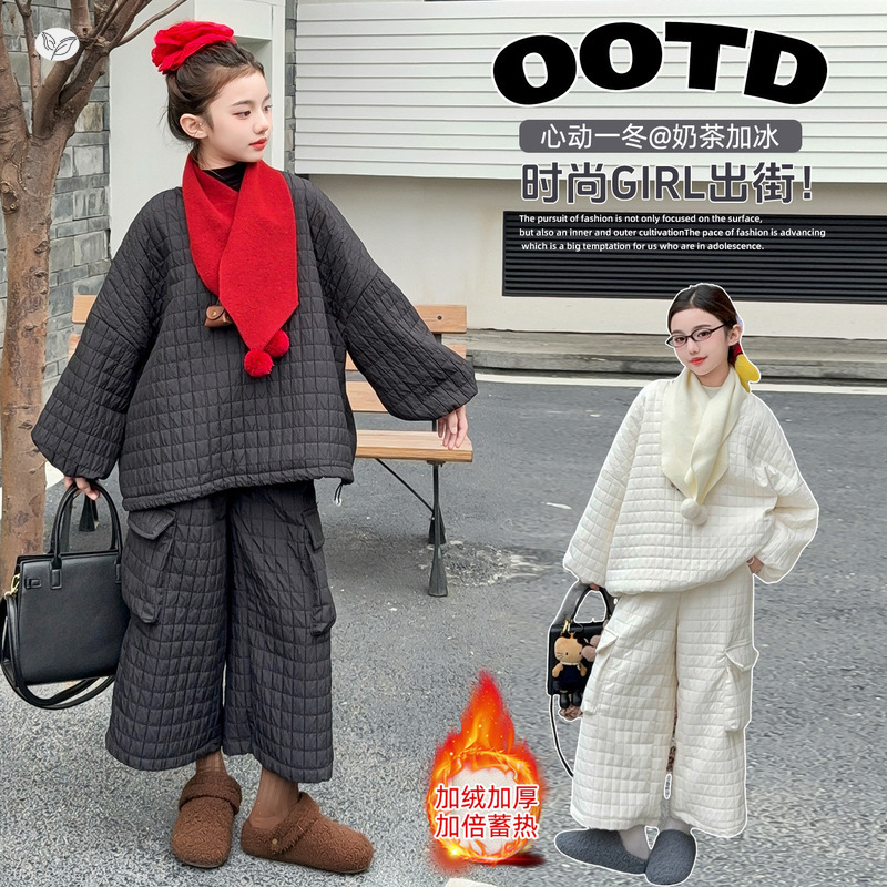 女童夹棉套装2025年冬季新款中大童圆领卫衣工装裤两件套休闲冬装，童装休闲套装，祺儿童装