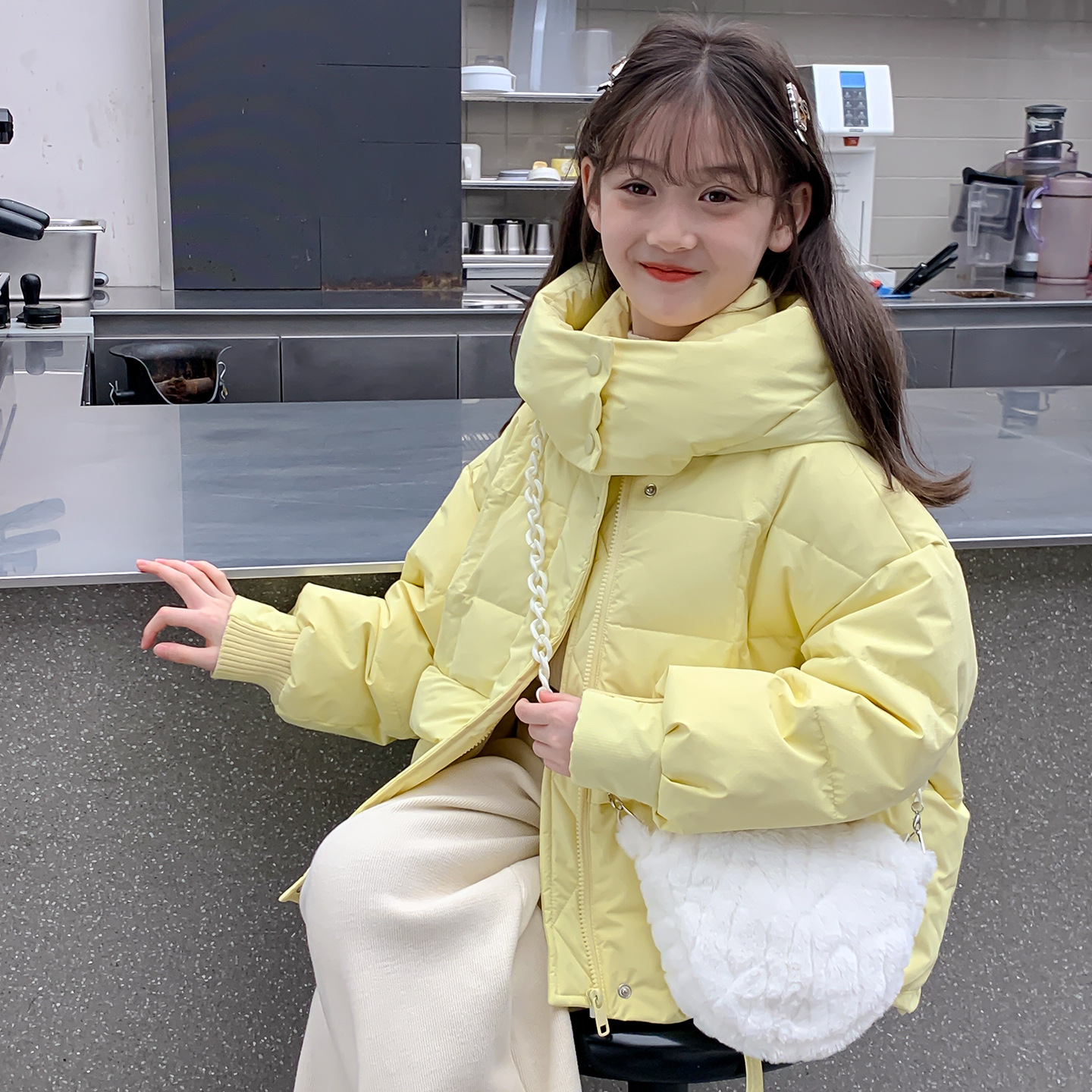 女童棉服2025新款儿童洋气连帽外套中大童冬款加厚保暖棉衣棉袄潮，童装棉衣，祺妙童装