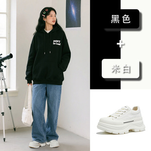 头层牛皮发泡底小白鞋女乌拉草猪皮鞋垫板鞋2026春季新款女鞋