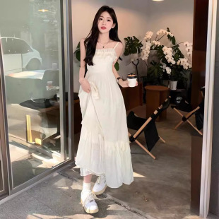 收腰显瘦设计感超仙长裙 甜美法式 木耳边吊带连衣裙女夏季 2024新款