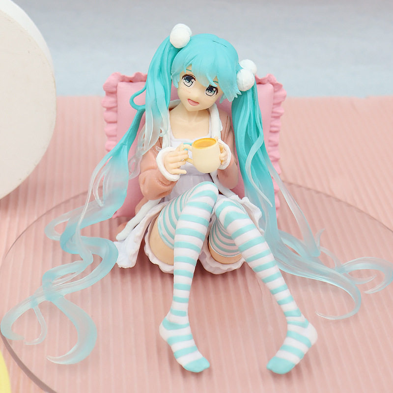 初音未来坐姿模型手miku公主殿下汽车中控台摆件二次元动漫周边