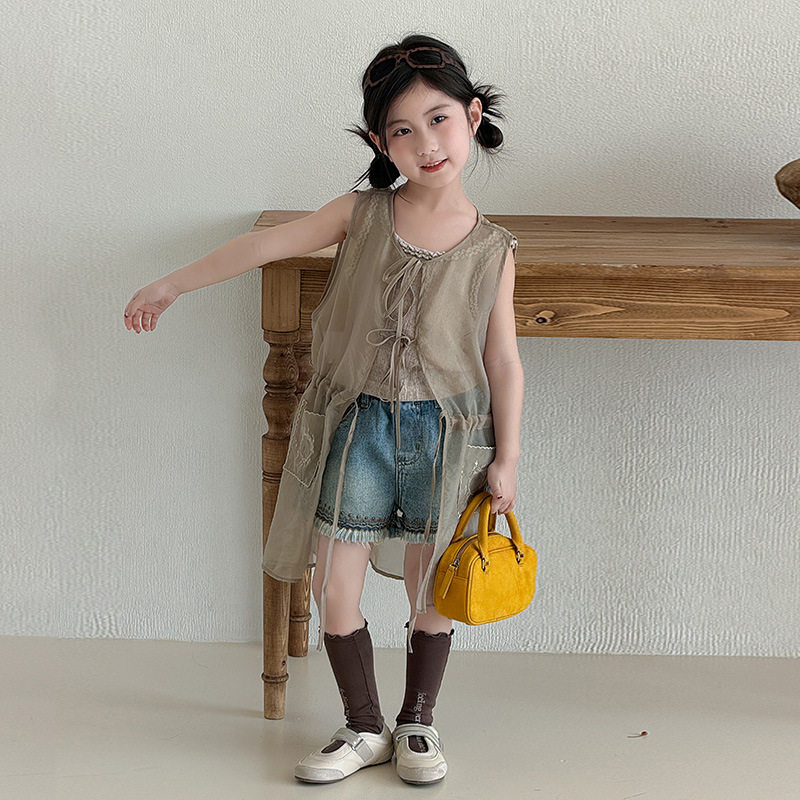 韩系童装夏季新款女童简约背心女宝宝设计感网纱裙牛仔短款三件套