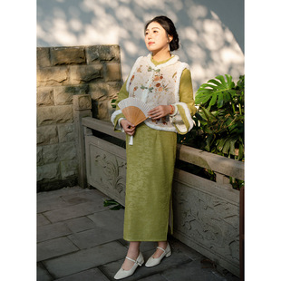 气质国风新中式连衣裙胖MM2025女冬季新款加绒百搭显瘦旗袍套装潮