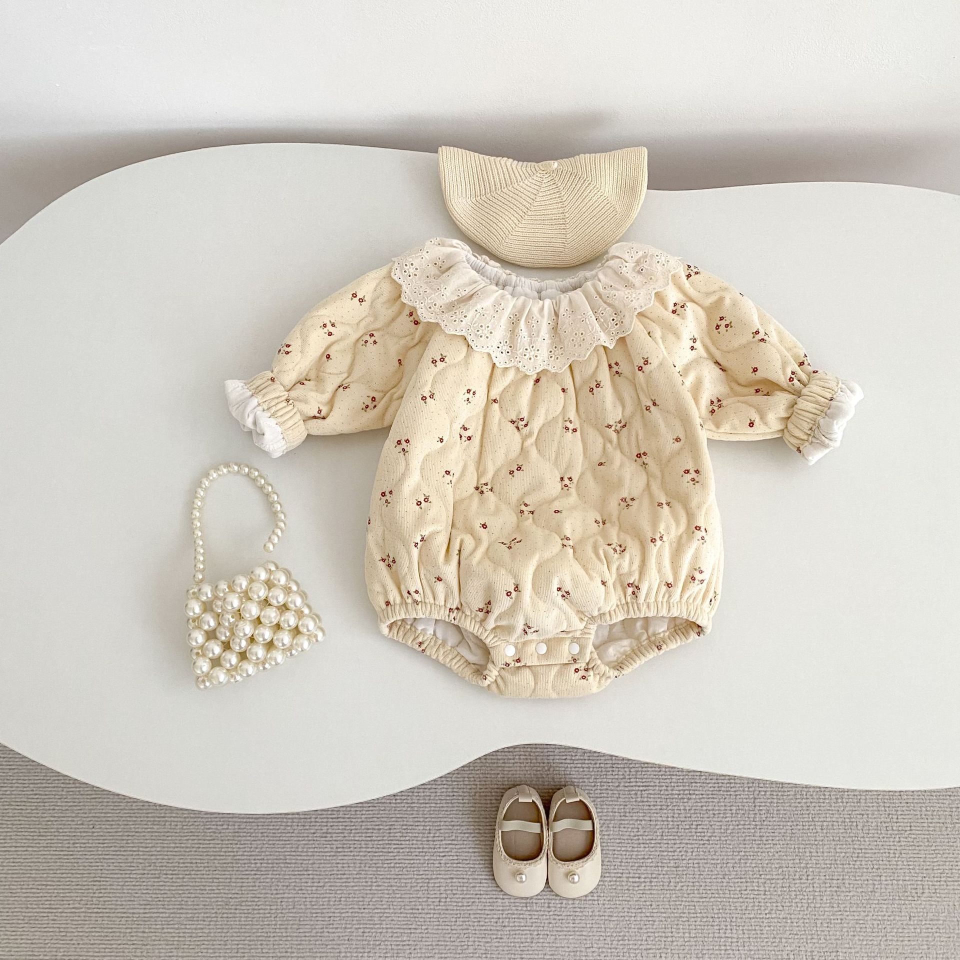 2折专区025新款婴儿秋冬衣花边领夹棉印花长袖哈衣包屁衣公主哈衣