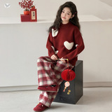 女童2025年冬季新款爱心手工毛球毛衣女孩宽松修身加绒保暖针织衫，童装毛衣，祺儿童装