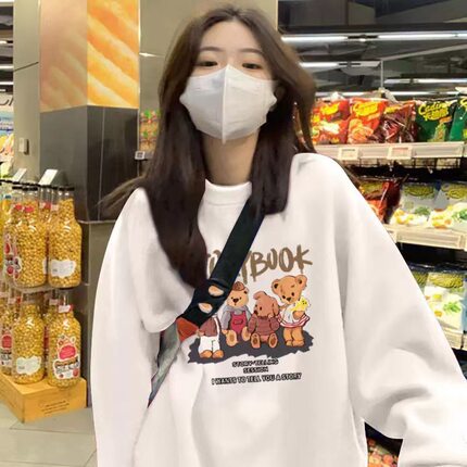 女士白色美式小熊圆领卫衣秋冬加绒加厚外套新款时尚休闲百搭上衣