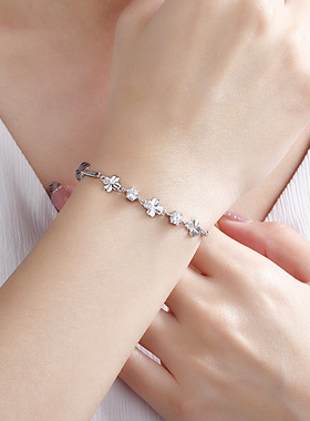 幸运四叶草手链女时尚日韩小清新微镶锆石饰品百搭首饰品