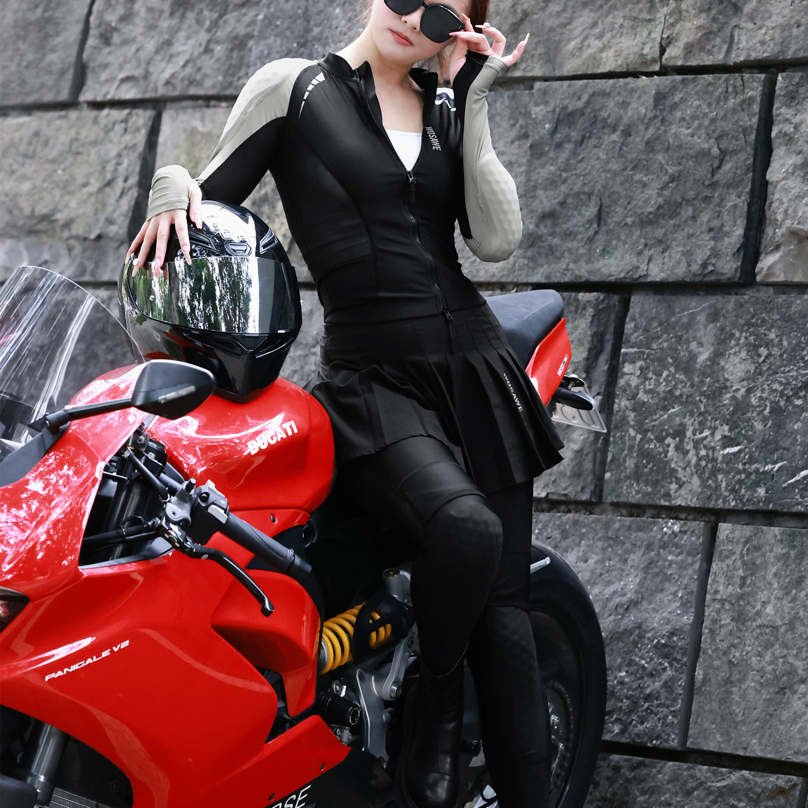 沃萨维骑士套装女款春夏季骑行服透气机车软护具休闲夹克上衣裙裤