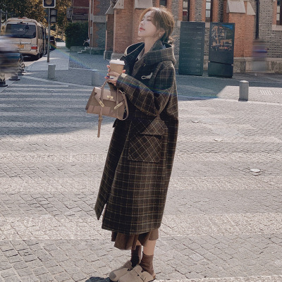 实拍牛角扣格子呢子大衣毛呢外套女秋冬2024年新款韩系中长款爆款