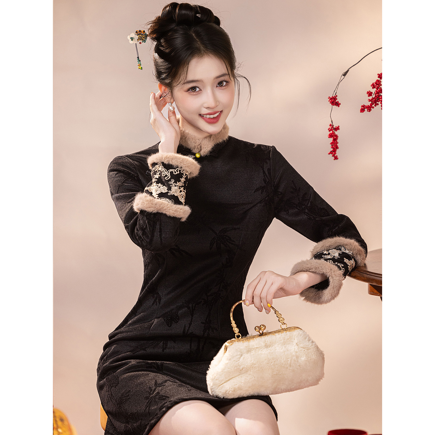 冬季旗袍女新中式加绒加厚2025新款小个子长袖黑色连衣裙改良绝美