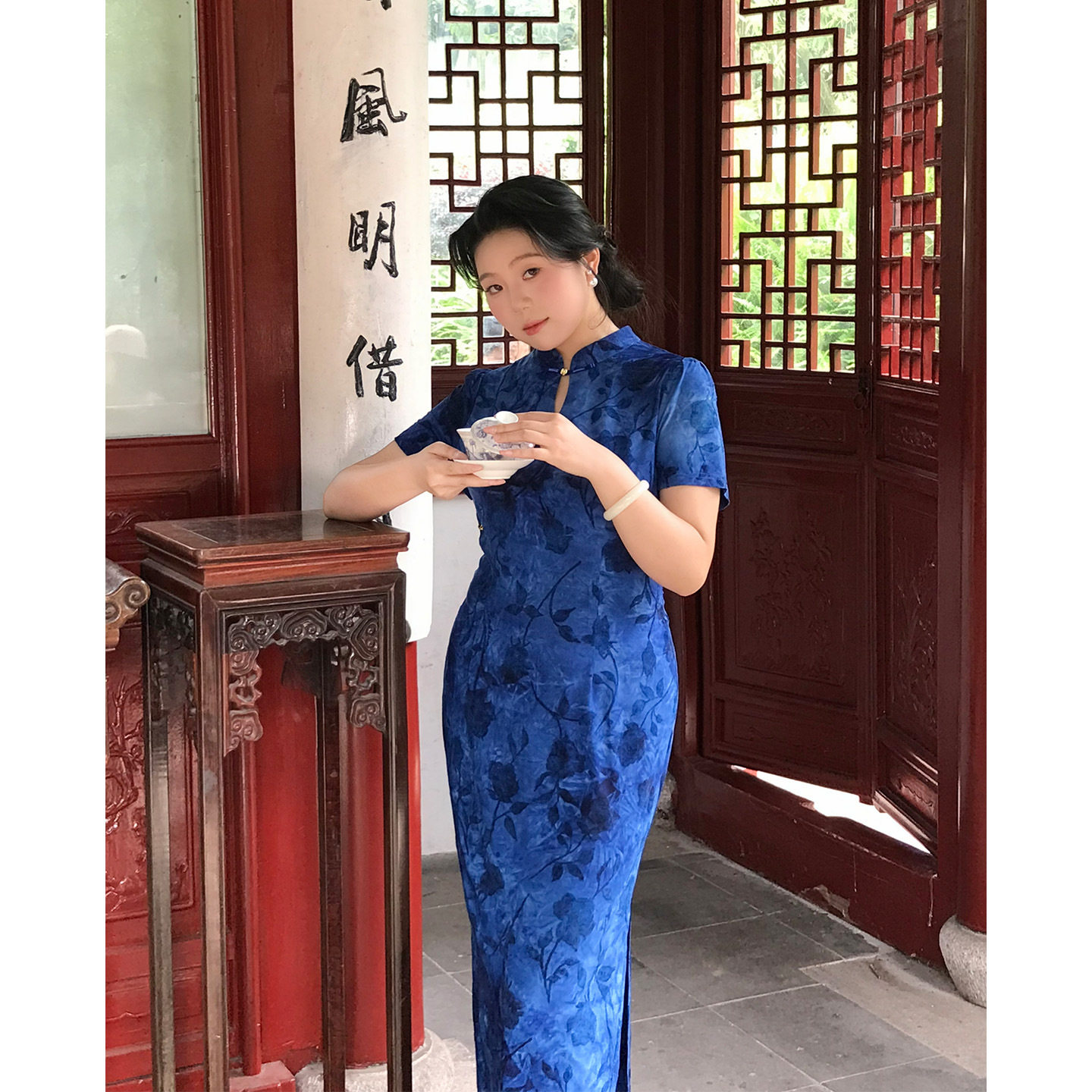 气质国风新中式复古蓝色改良裙2026女夏季新款收腰显瘦大码旗袍潮