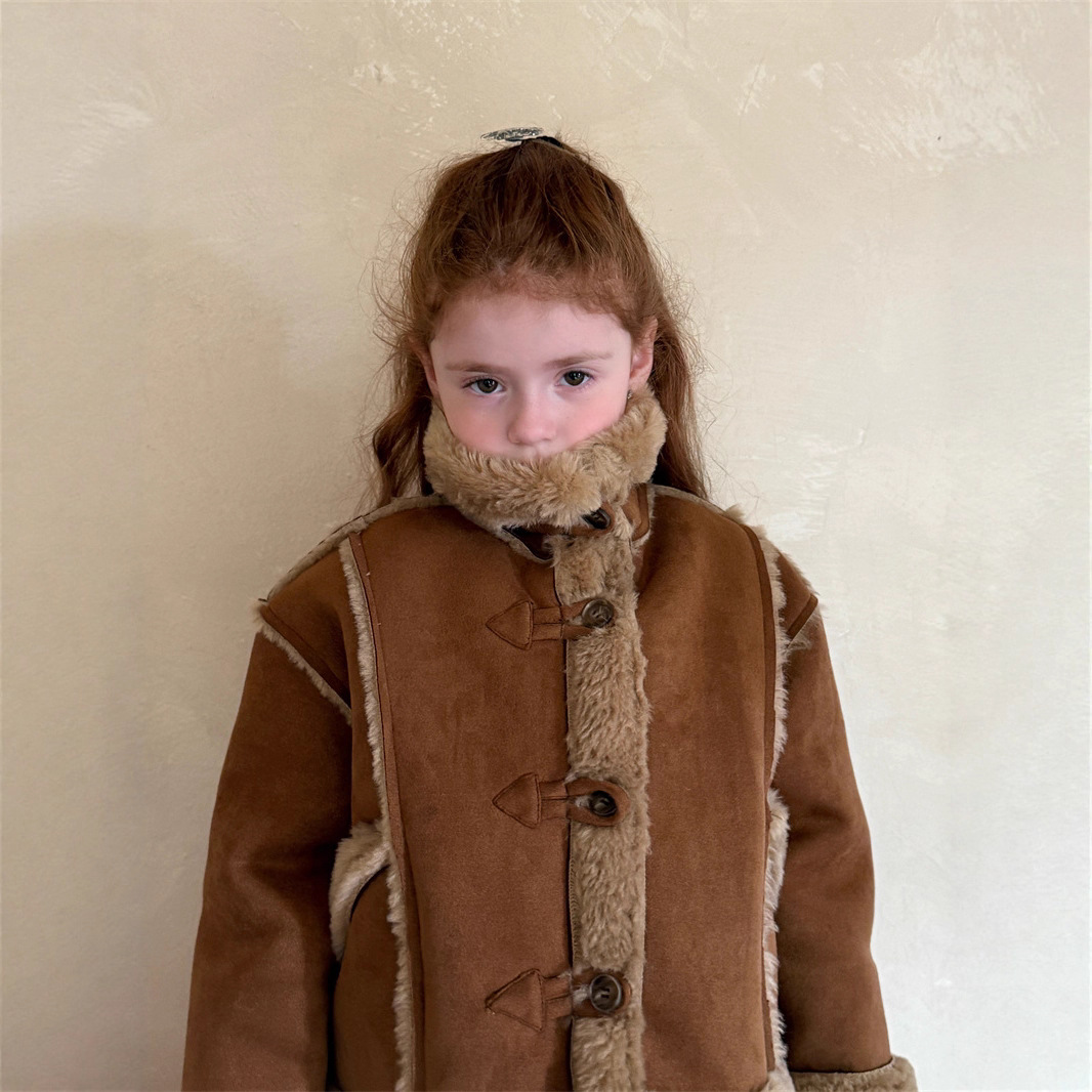 女童麂皮绒外套3岁中国大陆