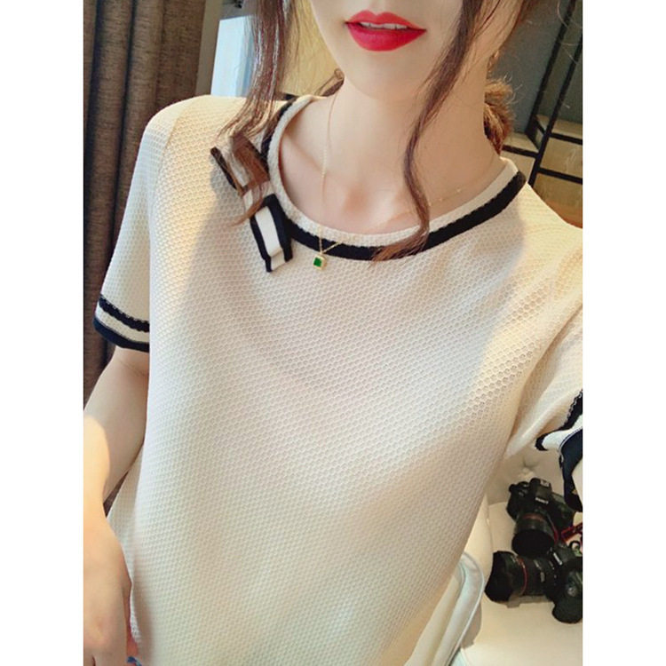 显气质撞色蝴蝶结针织衫