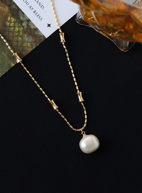 法式简约复古优雅椭圆珍珠吊坠项链轻奢时尚小众气质百搭锁骨链