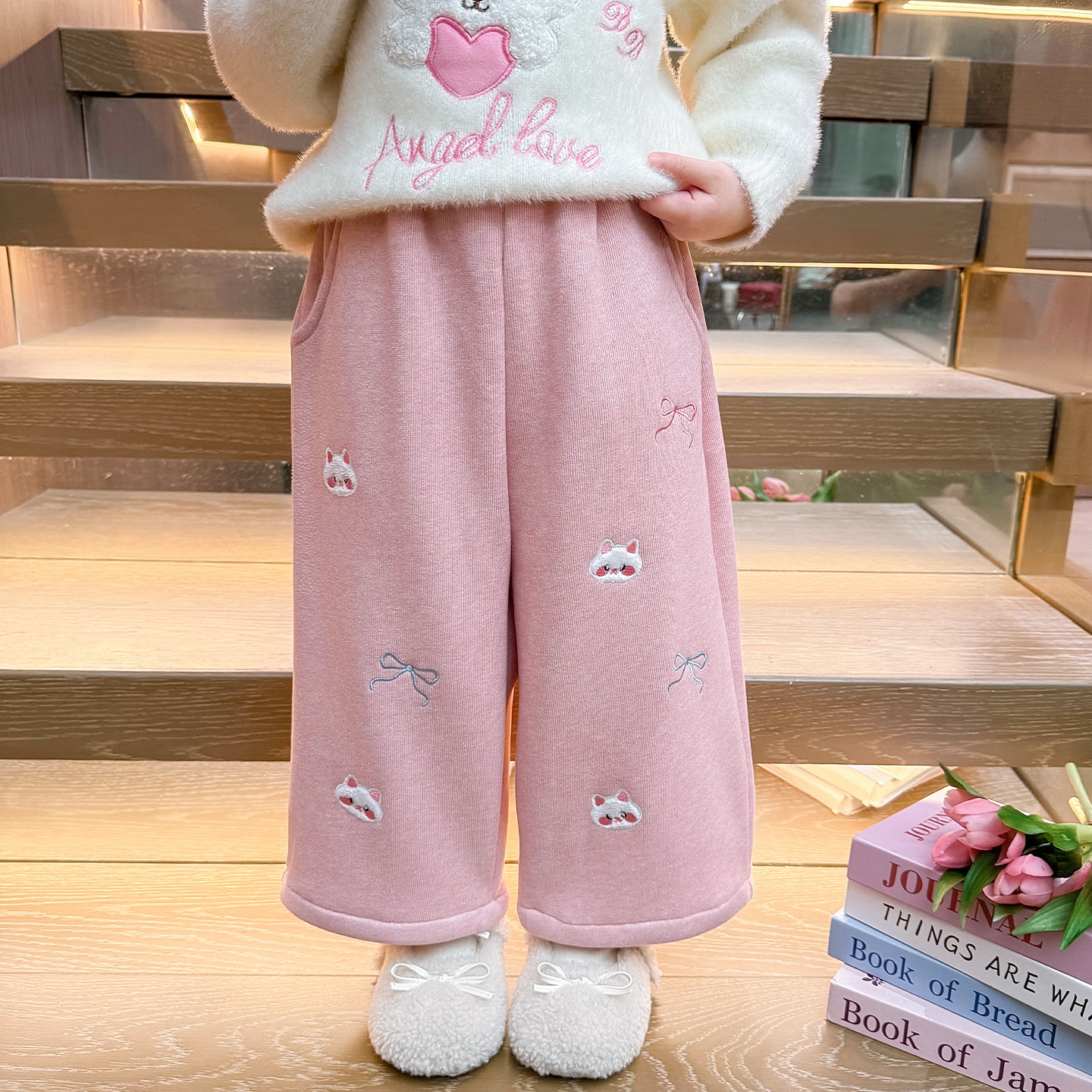 女童加绒裤子秋冬款2025新款儿童冬季加厚一体绒女保暖阔腿裤P65，童装裤子，祺妙童装