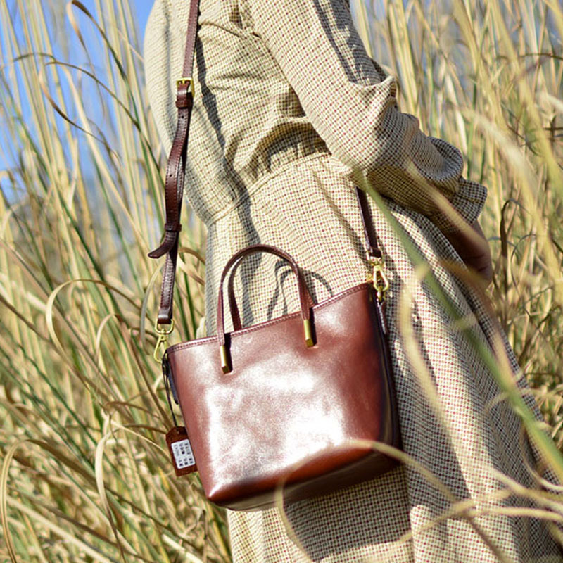 轻奢复古女包植鞣头层牛皮水桶包托特手提小包简约真皮潮流斜挎包