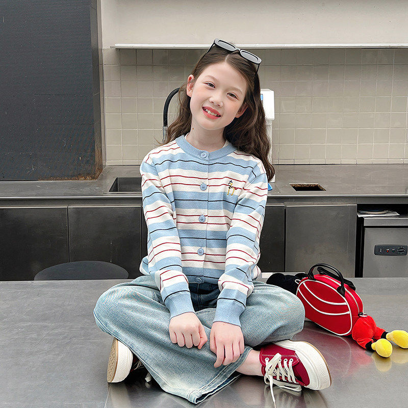 儿童条纹修身毛衣开衫大童洋气潮搭针织衫外套儿童2026春秋装新款