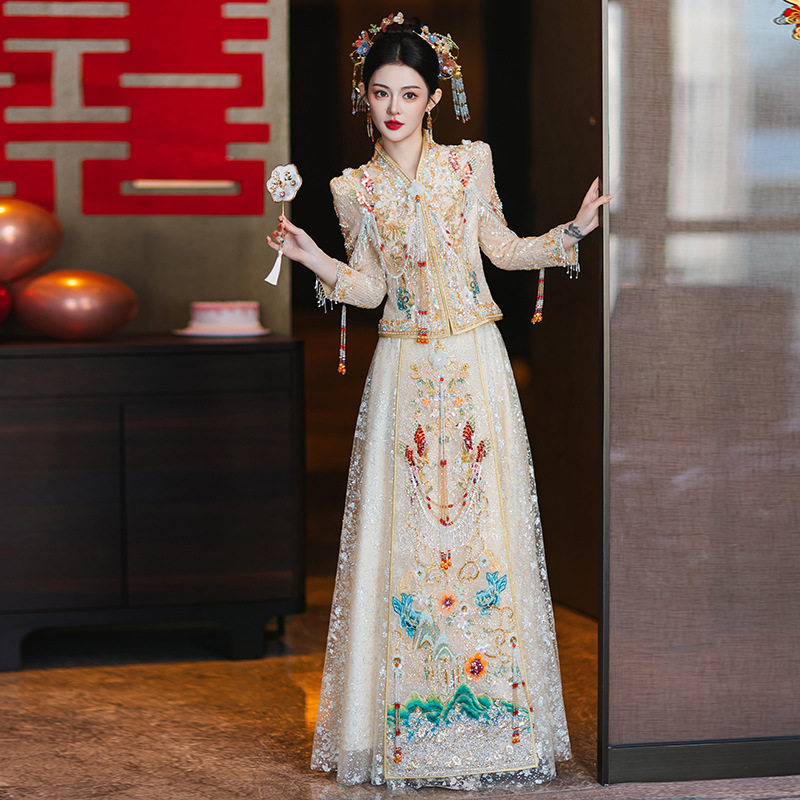 中式新娘秀禾敬酒服级感重工奢华端敬酒服礼服中式婚纱秀禾春