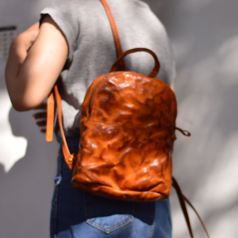 复古头层牛皮植鞣皮重洗水个性手工真皮双肩包百搭休闲经典女