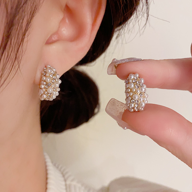 秋冬款法式复古小香风锆石珍珠C型耳圈925银针级感气质耳钉耳环